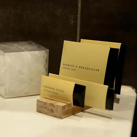 Swim Piscine Privee Ou Jacuzzi Prive 3*