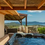 Hotel Swim Piscine Privée Ou Jacuzzi Privé 3*