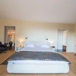 Hotel Swim Piscine Privee Ou Jacuzzi Prive 3*