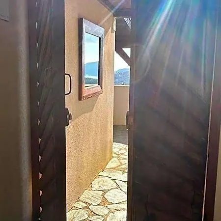 Hotel Swim Piscine Privee Ou Jacuzzi Prive 3*