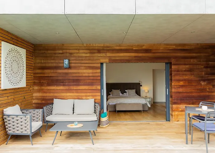 Swim Piscine Privee Ou Jacuzzi Prive Otel 3*