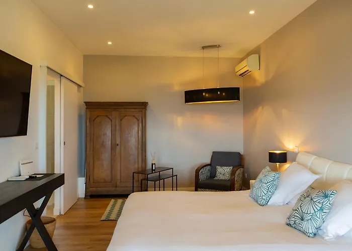 Hotell Swim Piscine Privee Ou Jacuzzi Prive Porto-Vecchio (Corsica)