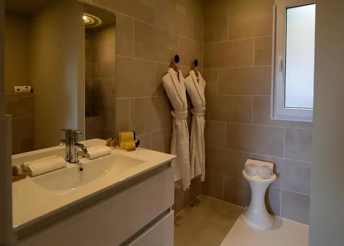 Swim Piscine Privee Ou Jacuzzi Prive Otel Porto-Vecchio (Corsica)