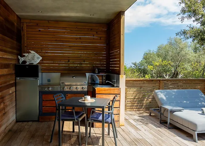 Swim Piscine Privee Ou Jacuzzi Prive Otel