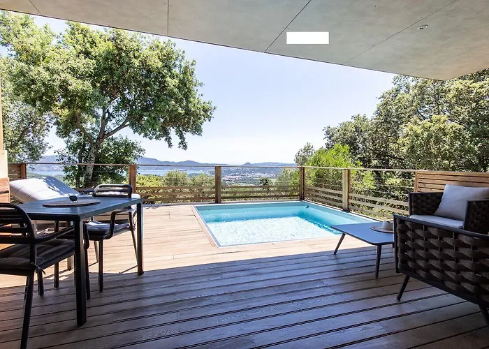 Otel Swim Piscine Privee Ou Jacuzzi Prive